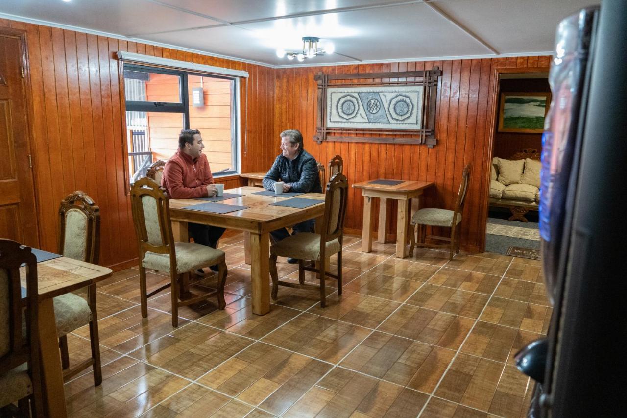 Hotel Forjadores Del Cabo De Hornos Puerto Williams Extérieur photo